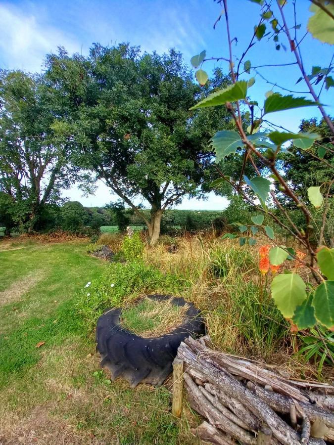 ウェイドブリッジ Field Hutヴィラ エクステリア 写真